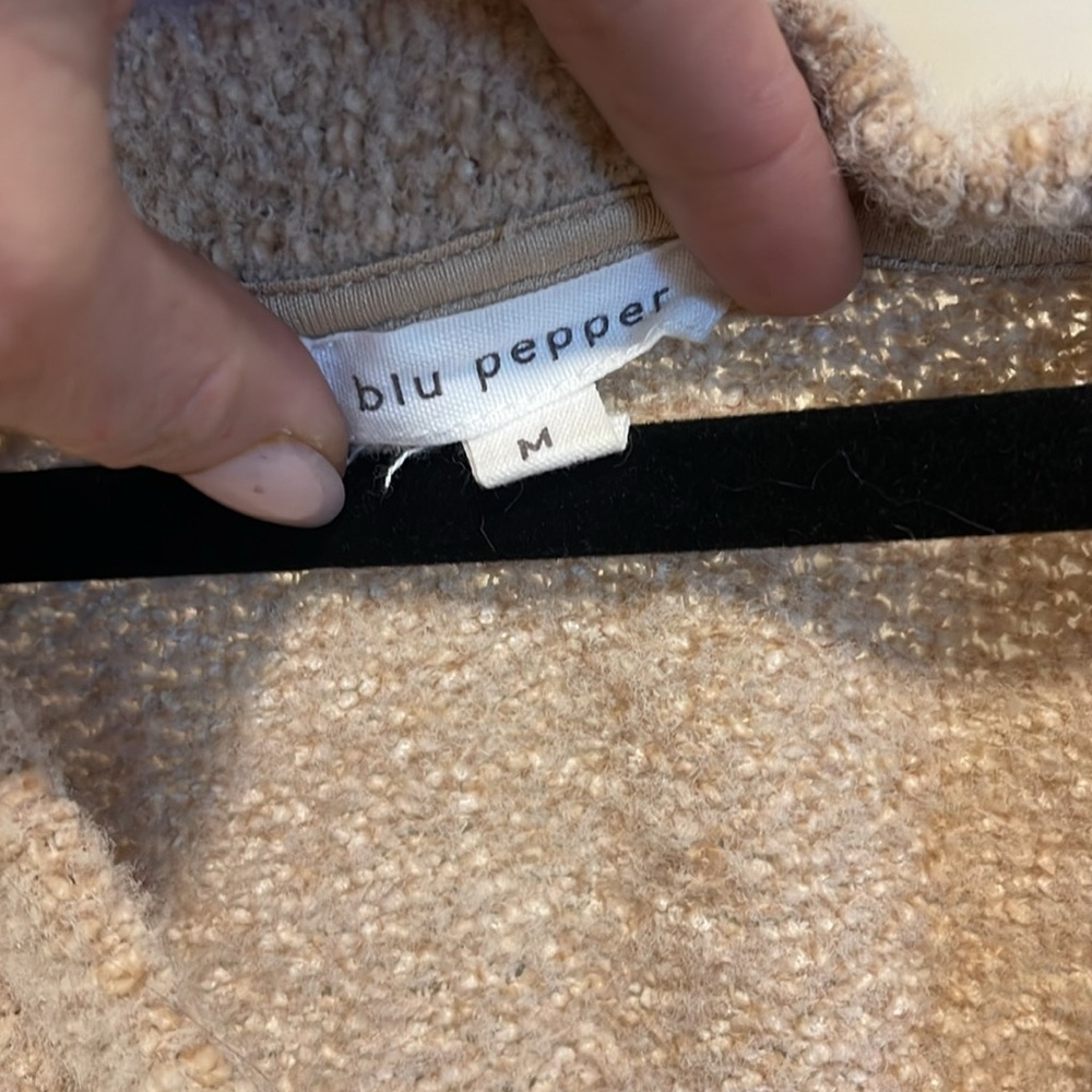 Blu Pepper Cardigan - Picture 3 of 4
